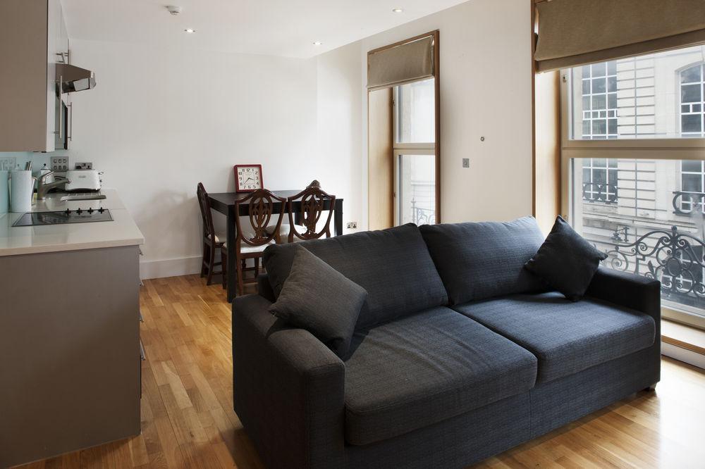 Piccadilly Circus Apartments London Exterior photo