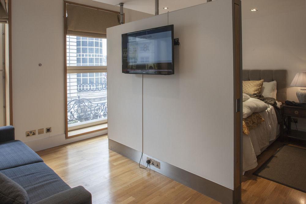 Piccadilly Circus Apartments London Exterior photo