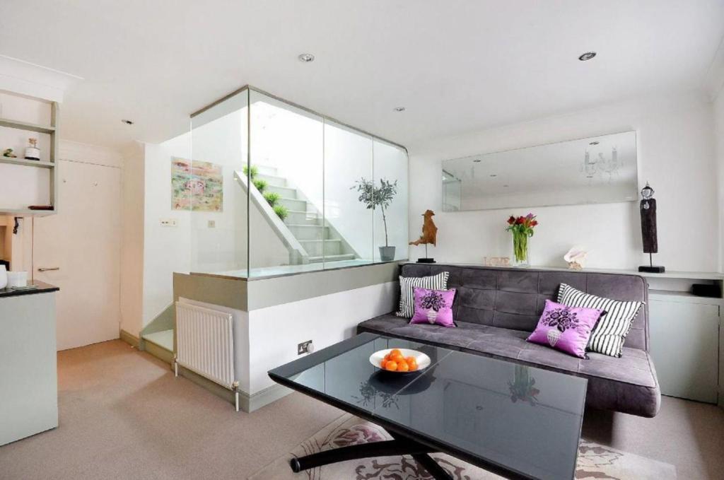 Piccadilly Circus Apartments London Room photo